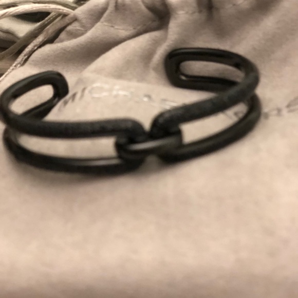 Michael Korda Bracelet - Picture 3 of 3